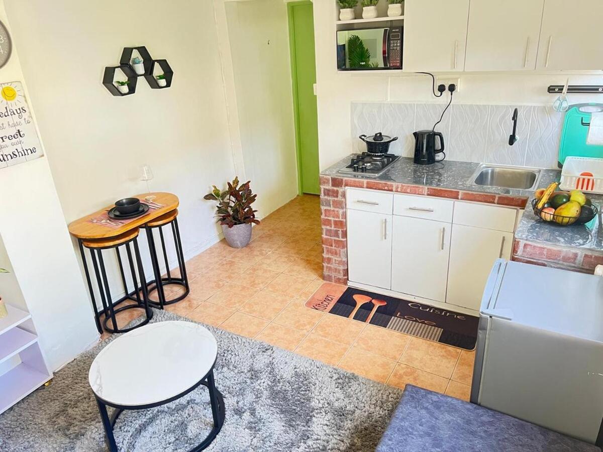 Pequeno Cielo Staycation Apartment Nairobi