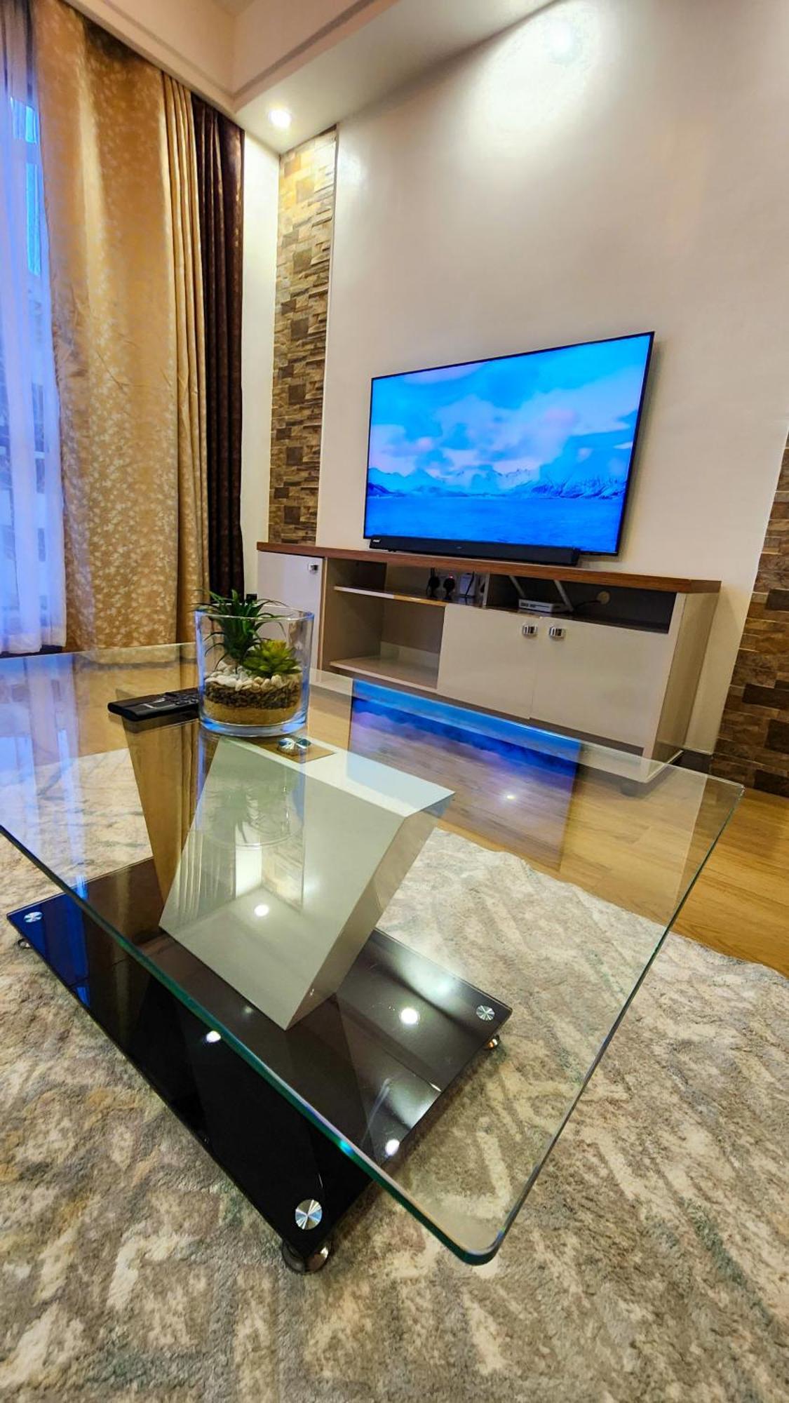 The Pearl 1 Bed Kileleshwa With Pool & Gym * Nairobi