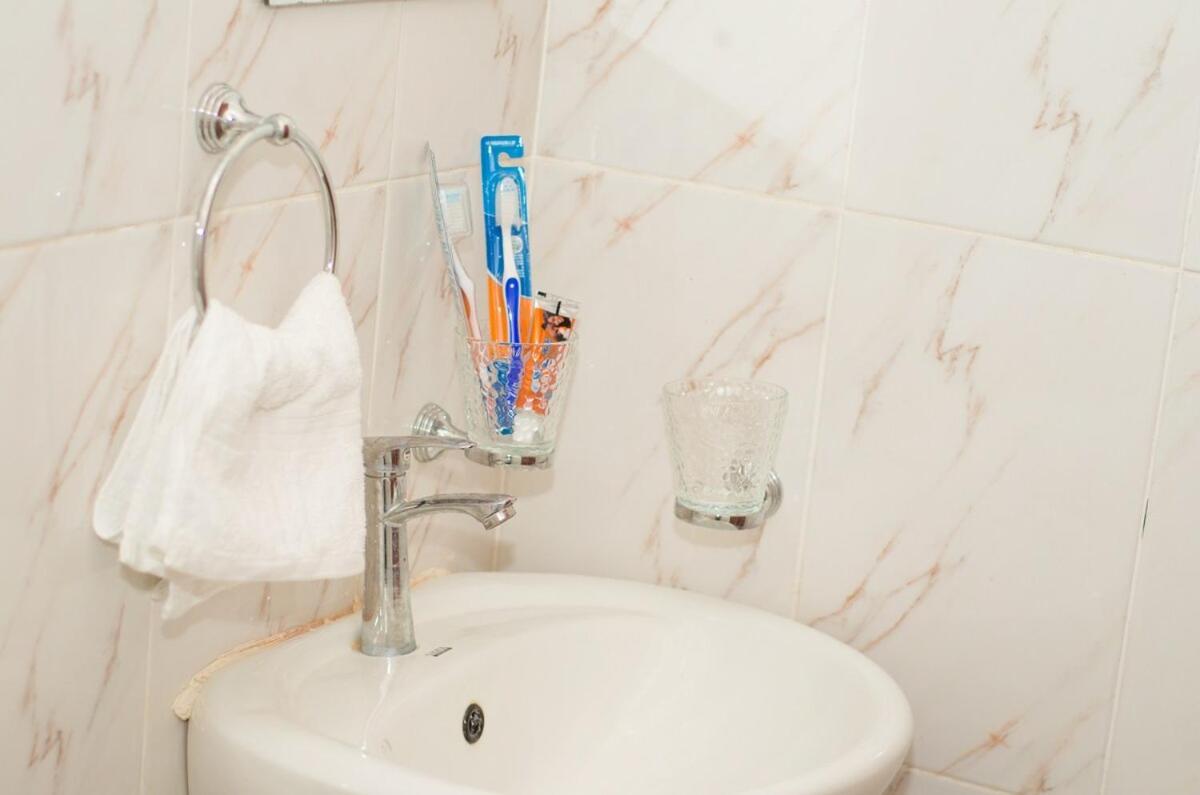 Apartment Adeti Homes