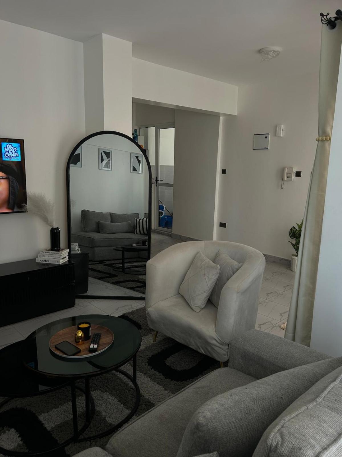 Secret Serenity Apartment