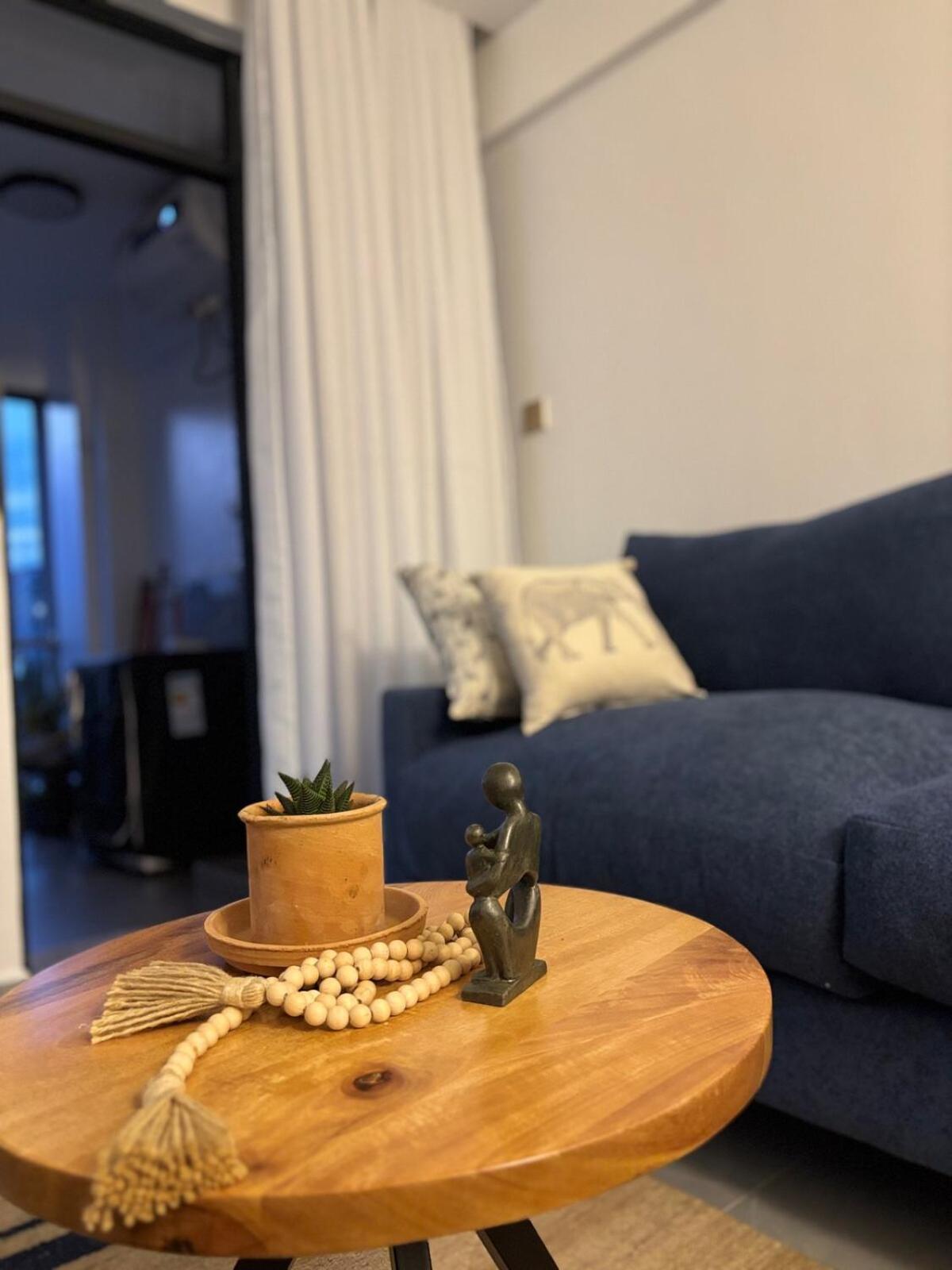 Apartment Neriah's Nest *