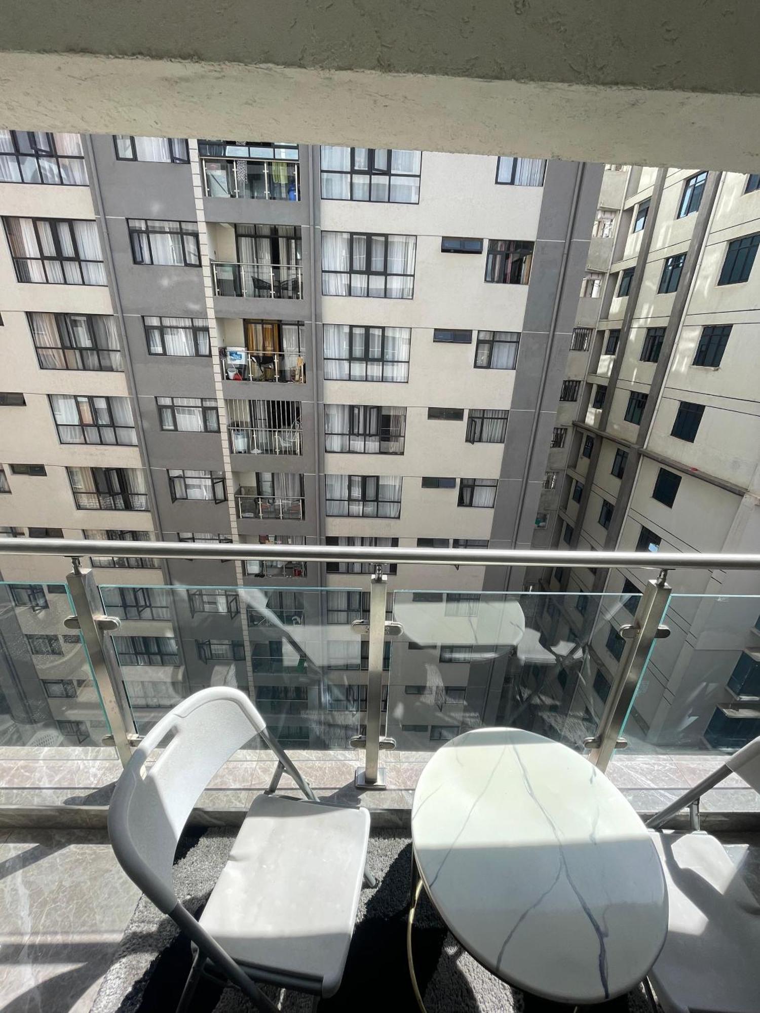 2 Bedroom Heartland Gardens Apartment