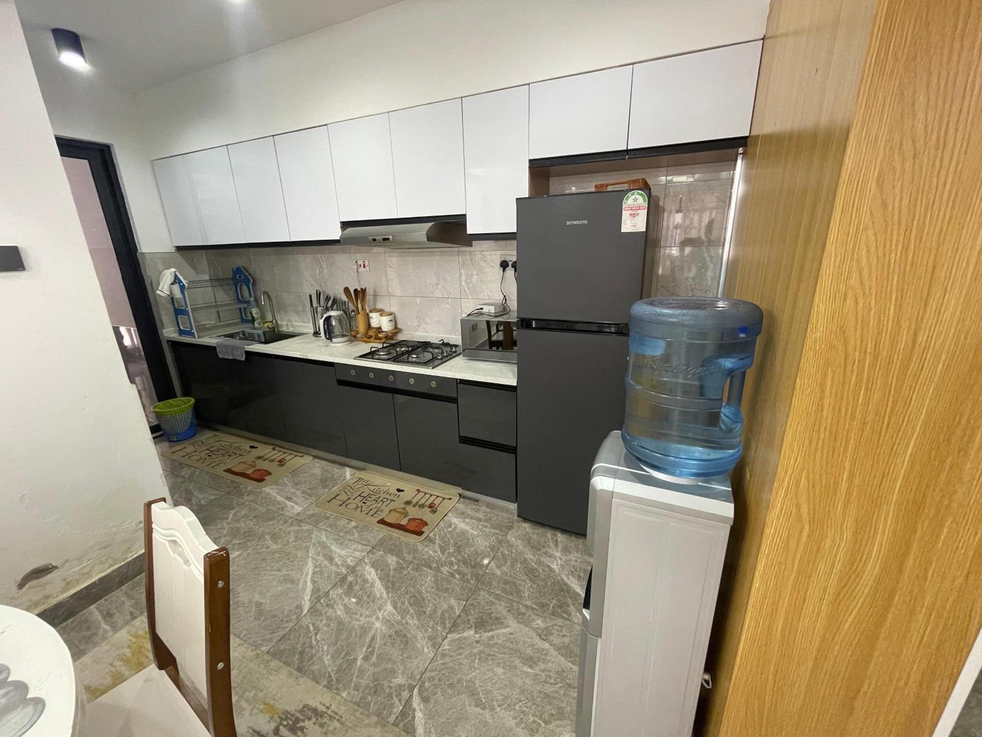 2 Bedroom Heartland Gardens Apartment