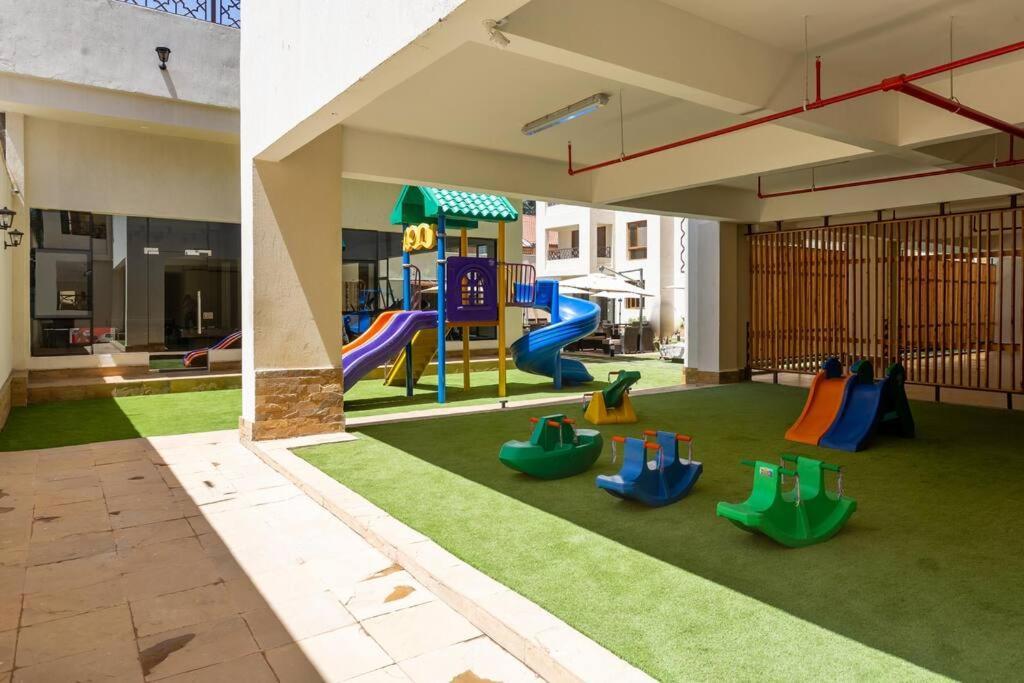 Spacious 2br Apartment, Moonvalley Dubi Style *