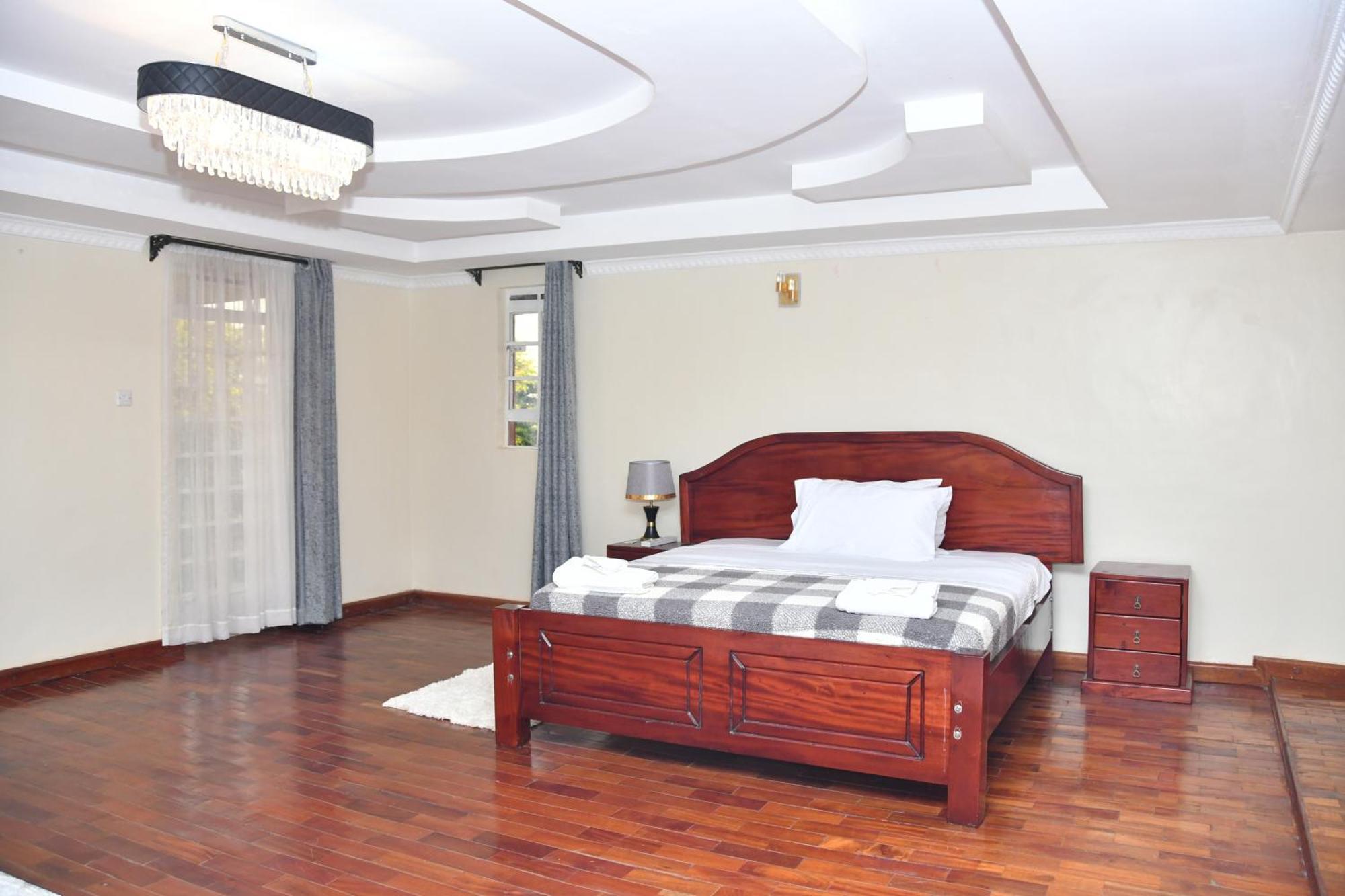 Melrose & Garden * Nairobi