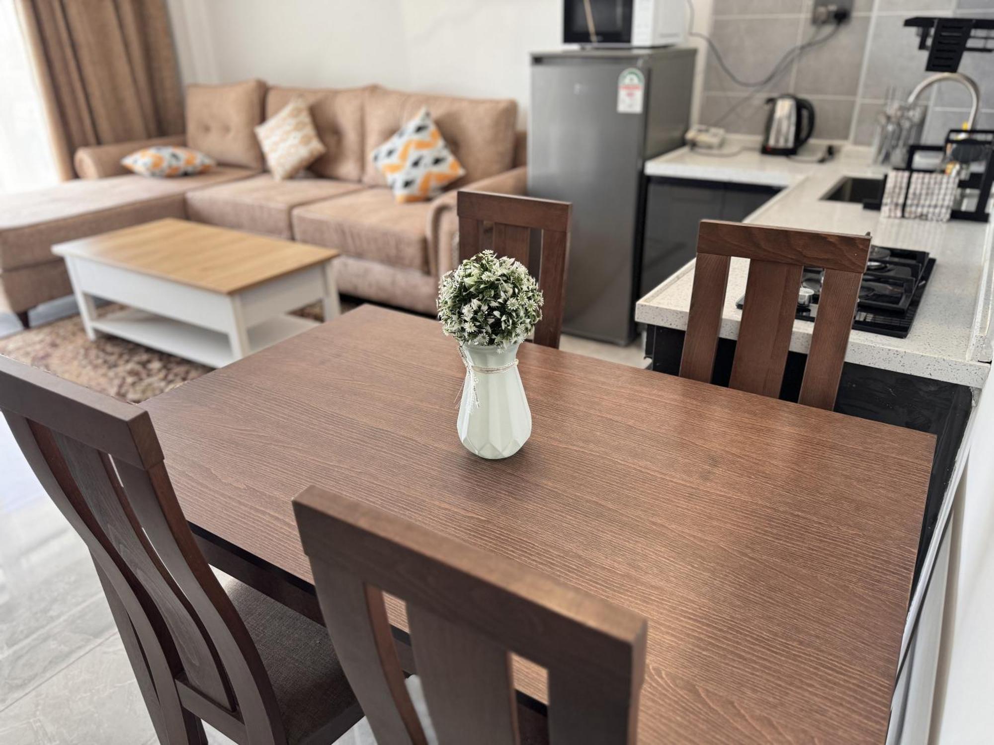 Safarimax Homes 1 Bedroom Urban Oasis Retreat On 14th Floor Apartment *
