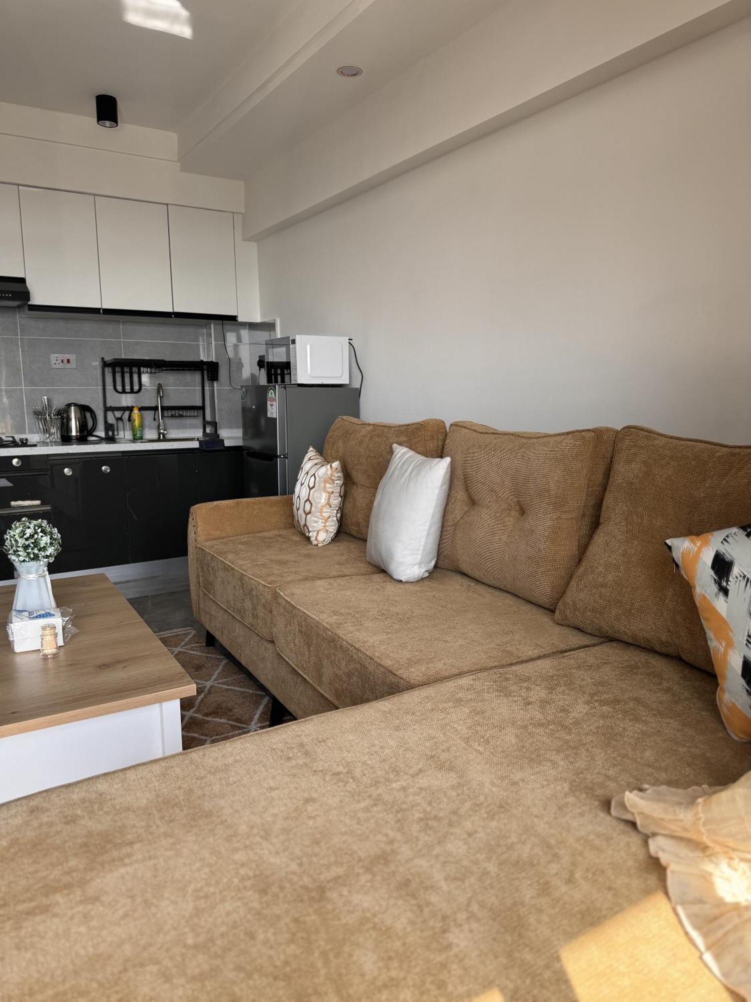 Apartment Safarimax Homes 1 Bedroom Urban Oasis Retreat On 14th Floor *