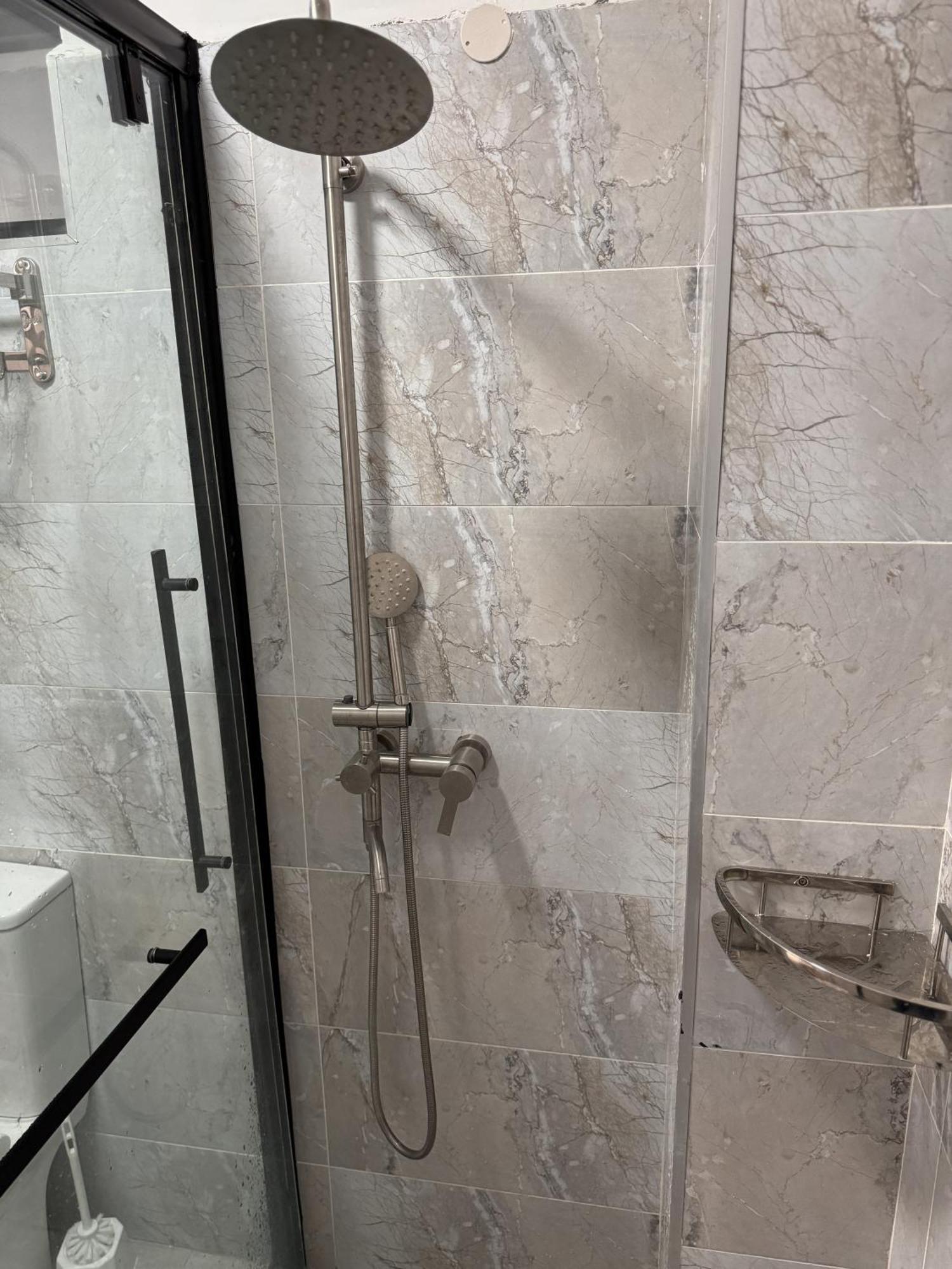 Safarimax Homes 1 Bedroom Urban Oasis Retreat On 14th Floor