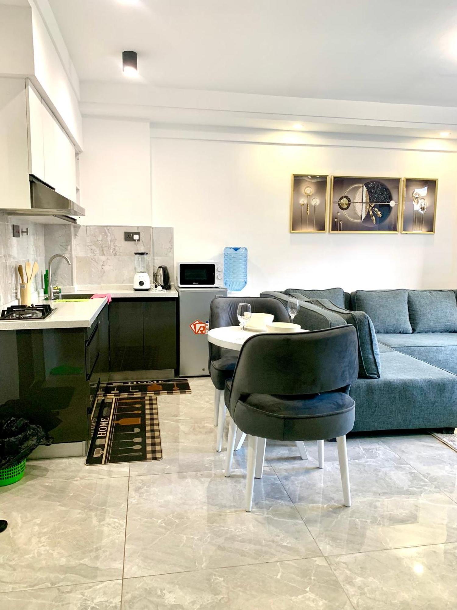 Apartment Innerpeace Realty