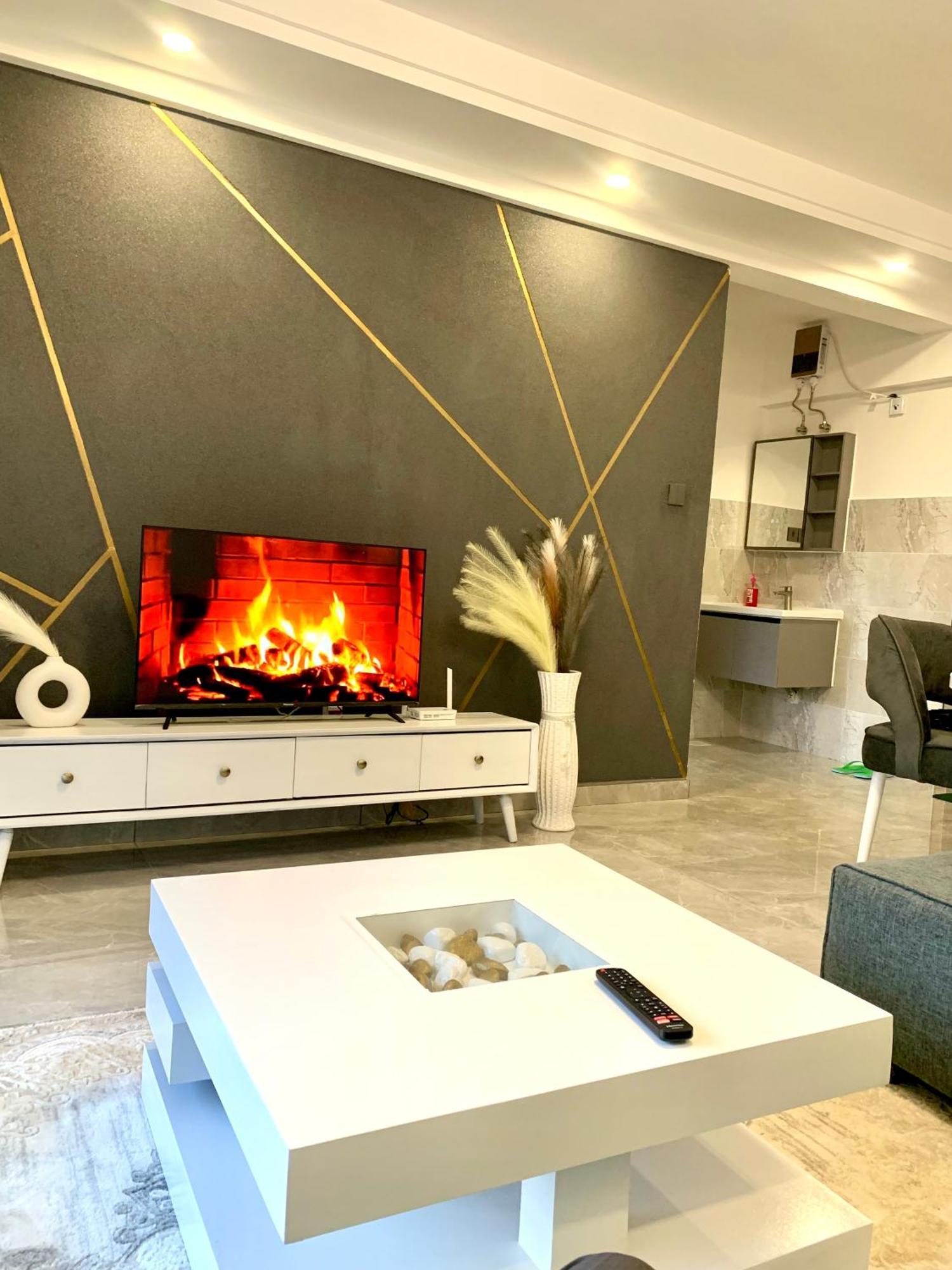 Apartment Innerpeace Realty *