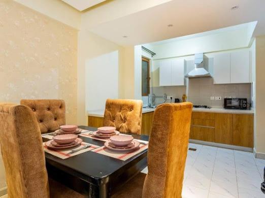 3 Bedroom Ensuite In Kileleshwa * Nairobi