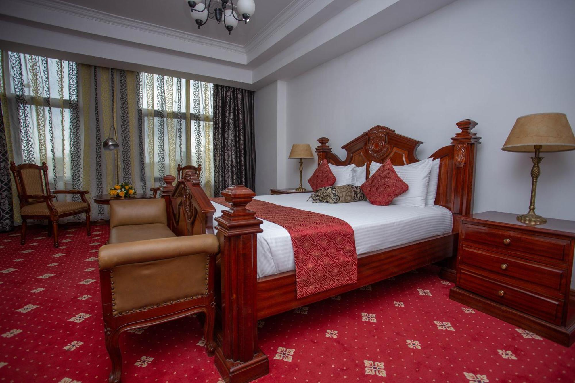 Weston Hotel 4*