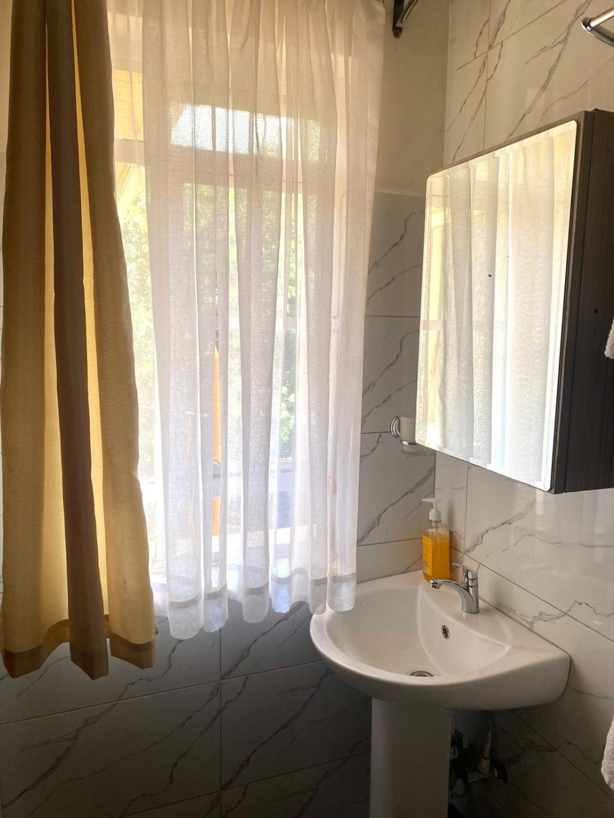 Spacious Away From Home- Runda *