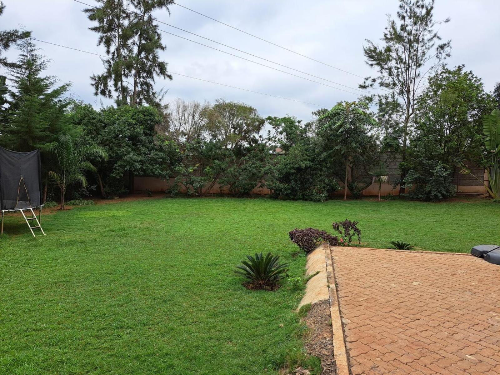 Guest house Spacious Away From Home- Runda *