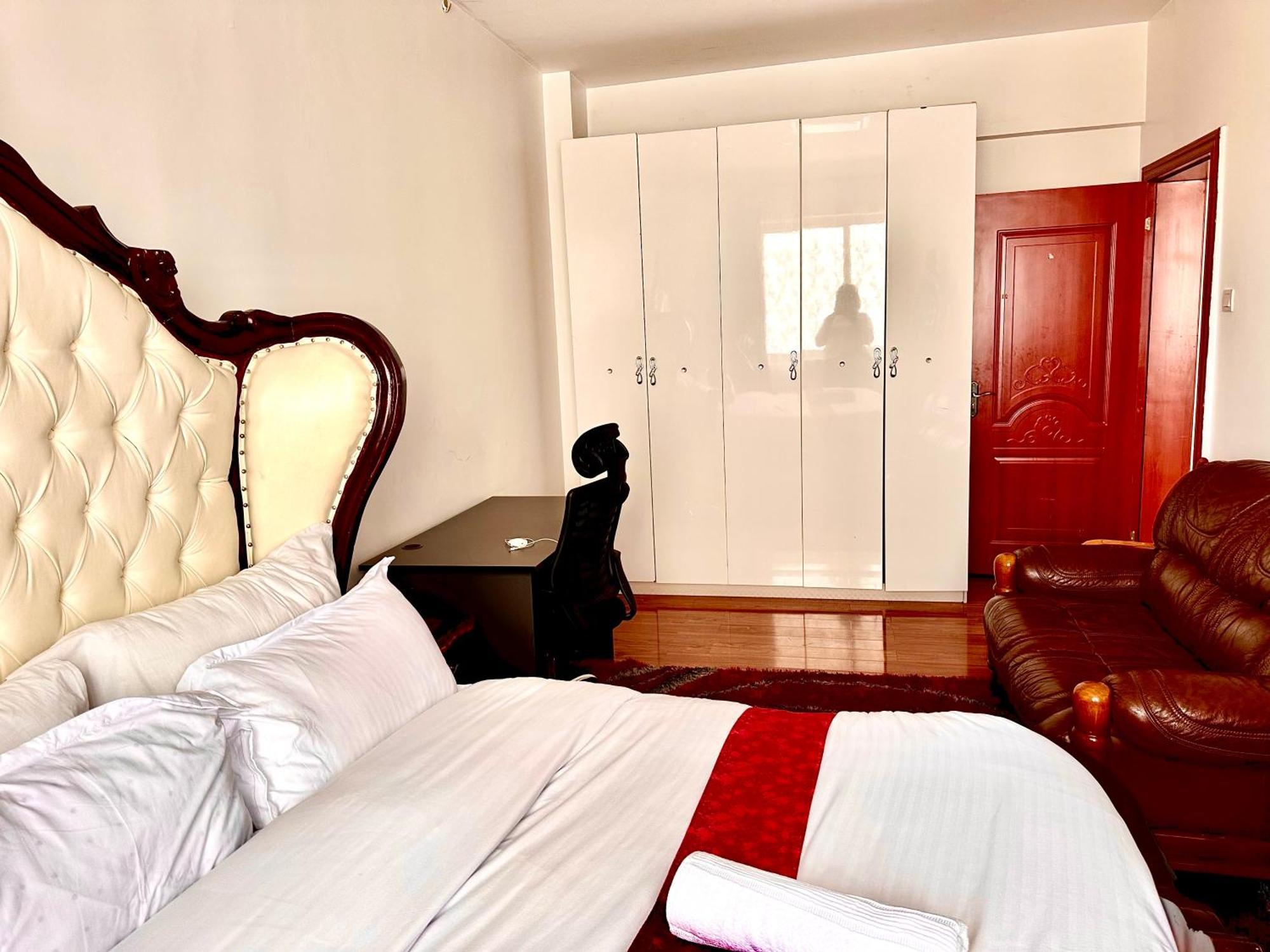 Cozy One Bedroom At Cullinan In Kilimani