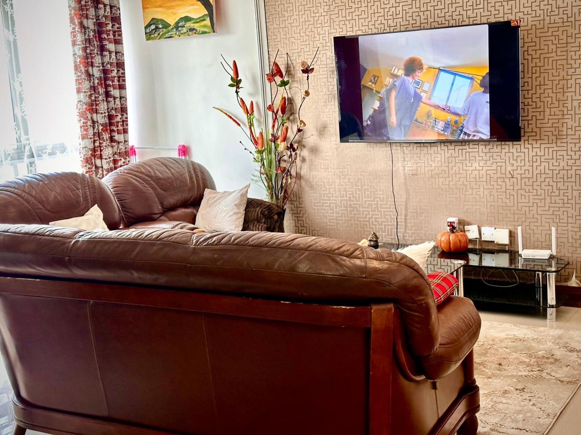 Cozy One Bedroom At Cullinan In Kilimani Apartment *