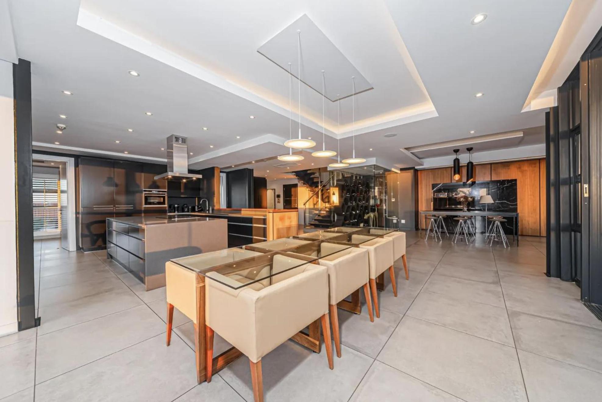 Apartment Black Charm Nairobi