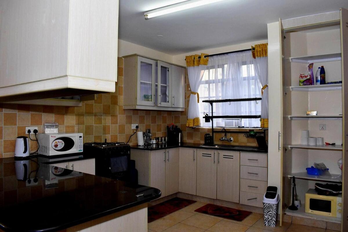 Spacious Riverside Haven * Nairobi