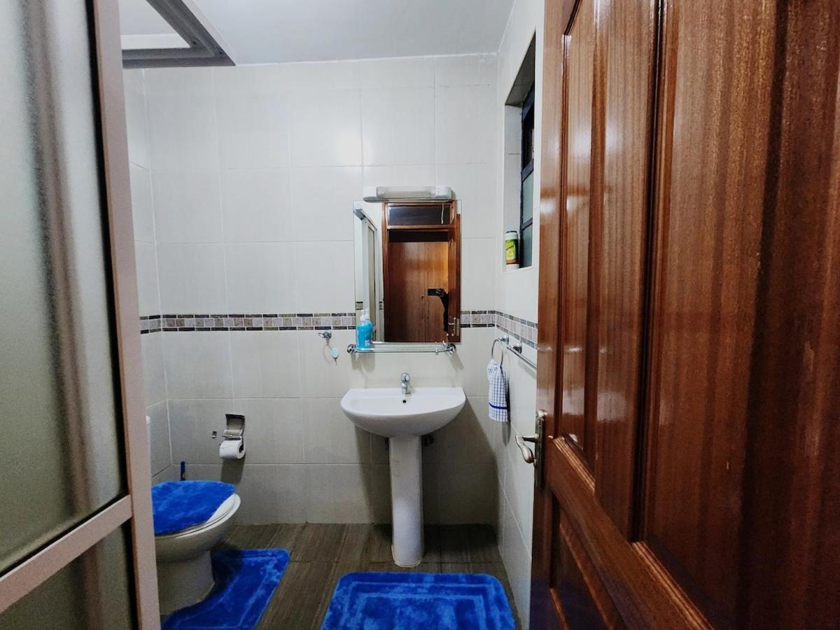 Apartment Spacious Riverside Haven *