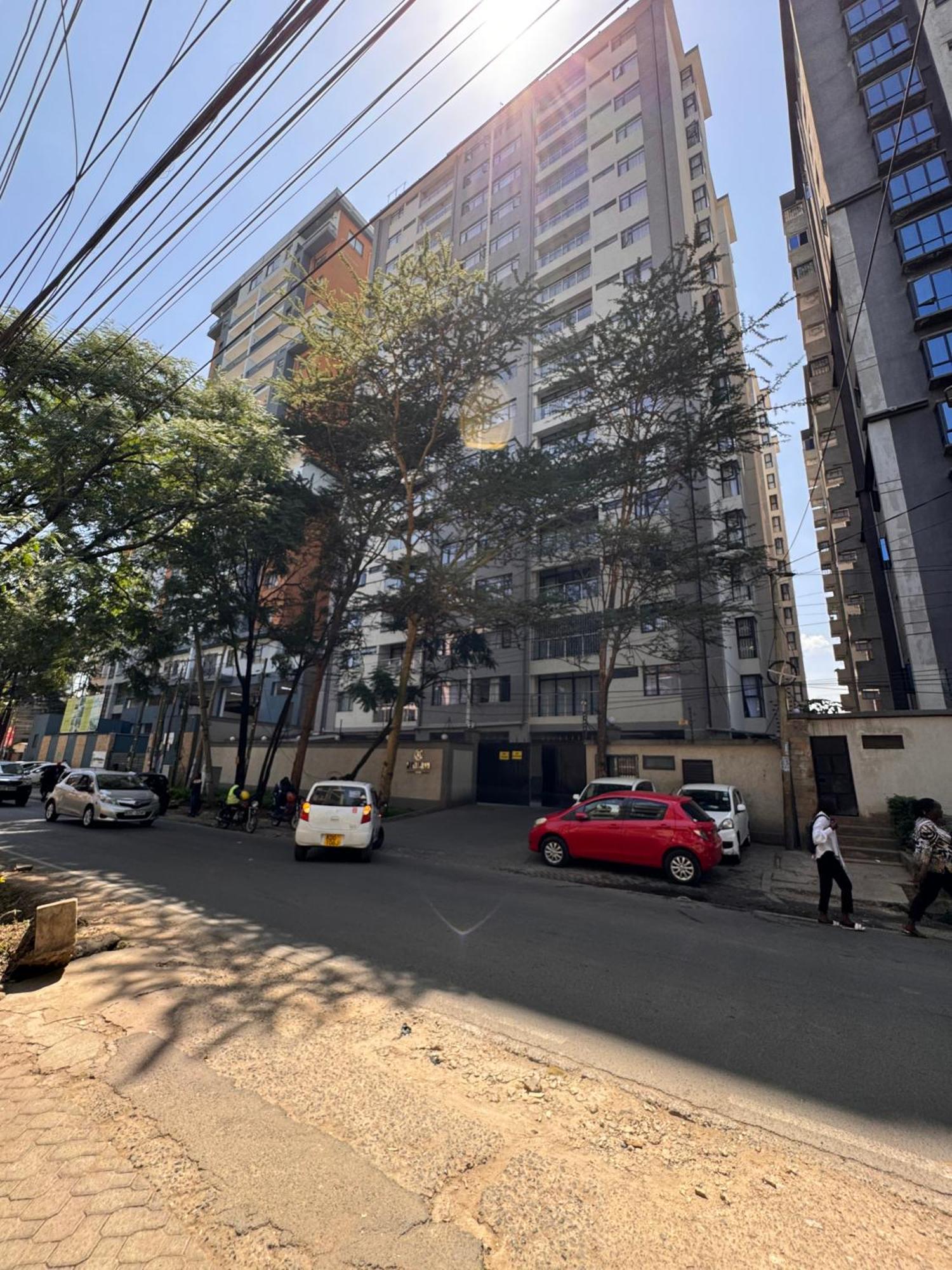 Safarimax Luxury At Heartland Gardens Apartment
