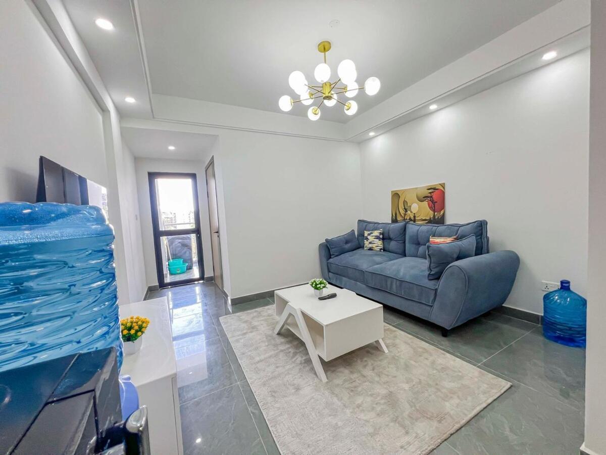 1 Bedroom Luxury Hideout In Riverside With Views Apartment