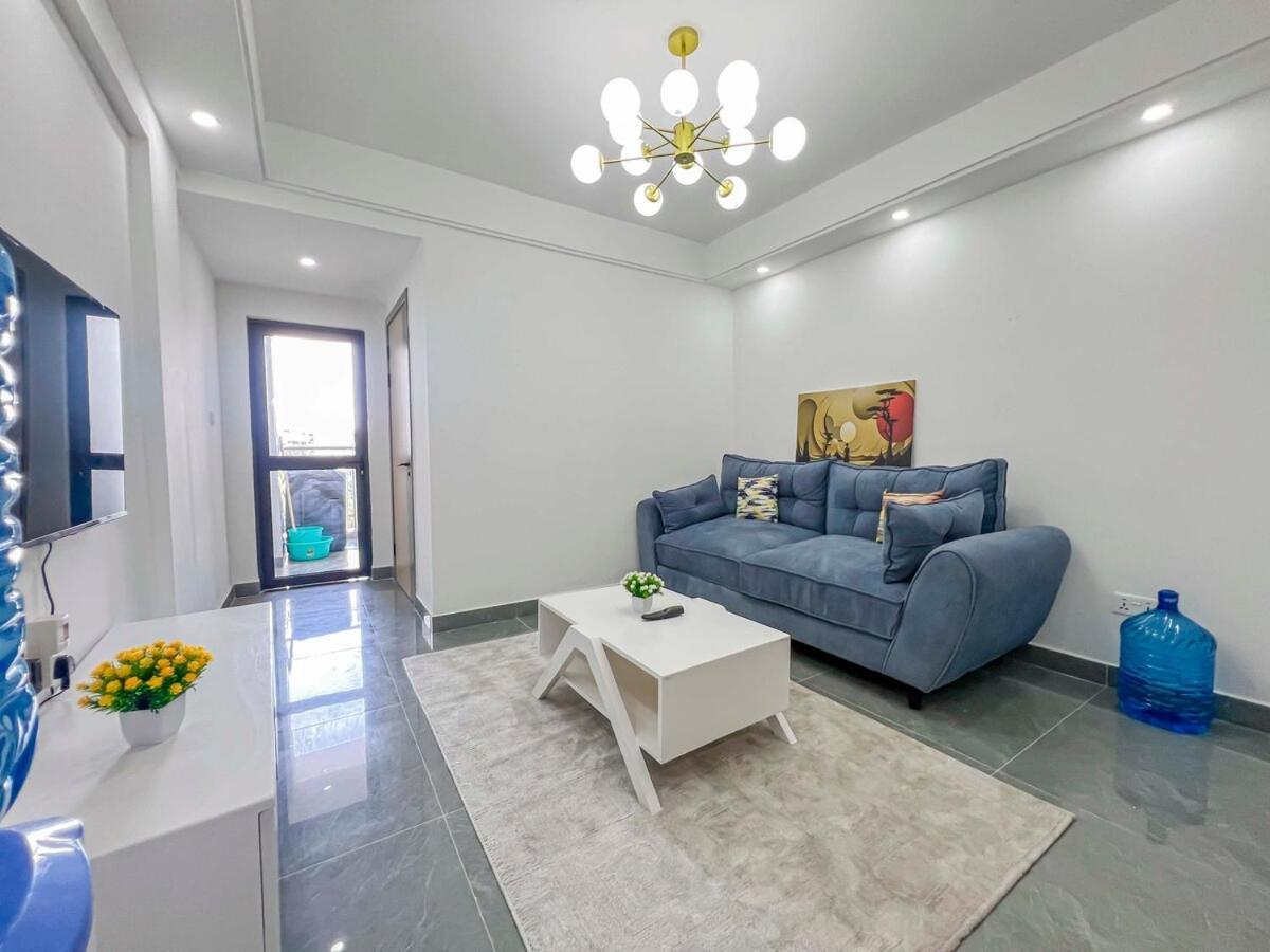 1 Bedroom Luxury Hideout In Riverside With Views * Nairobi