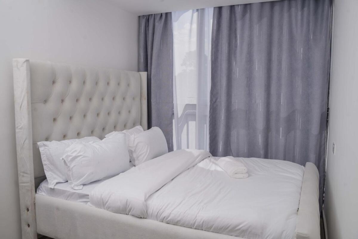 Iconic 1br In Riverside With Views And Gym Apartment Nairobi