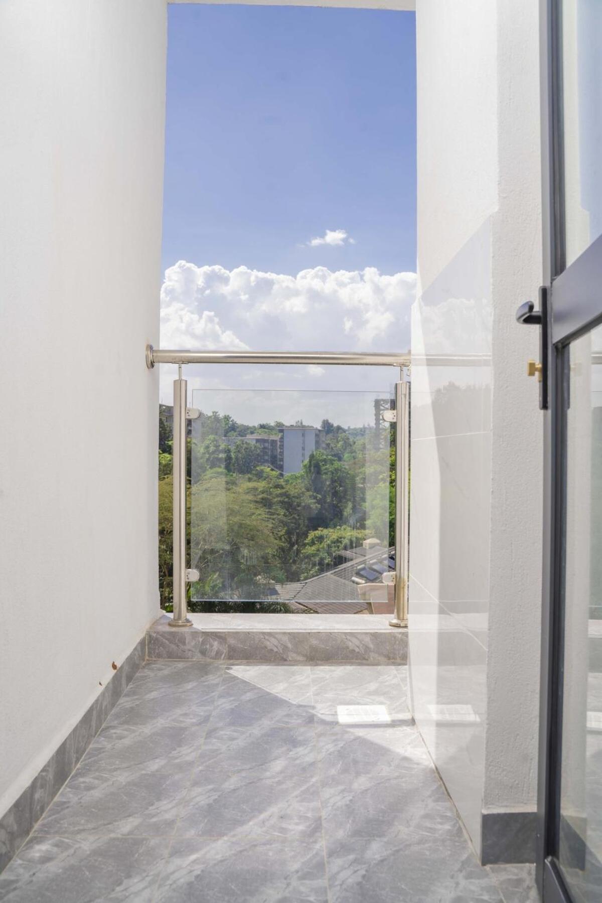 Apartment Iconic 1br In Riverside With Views And Gym *