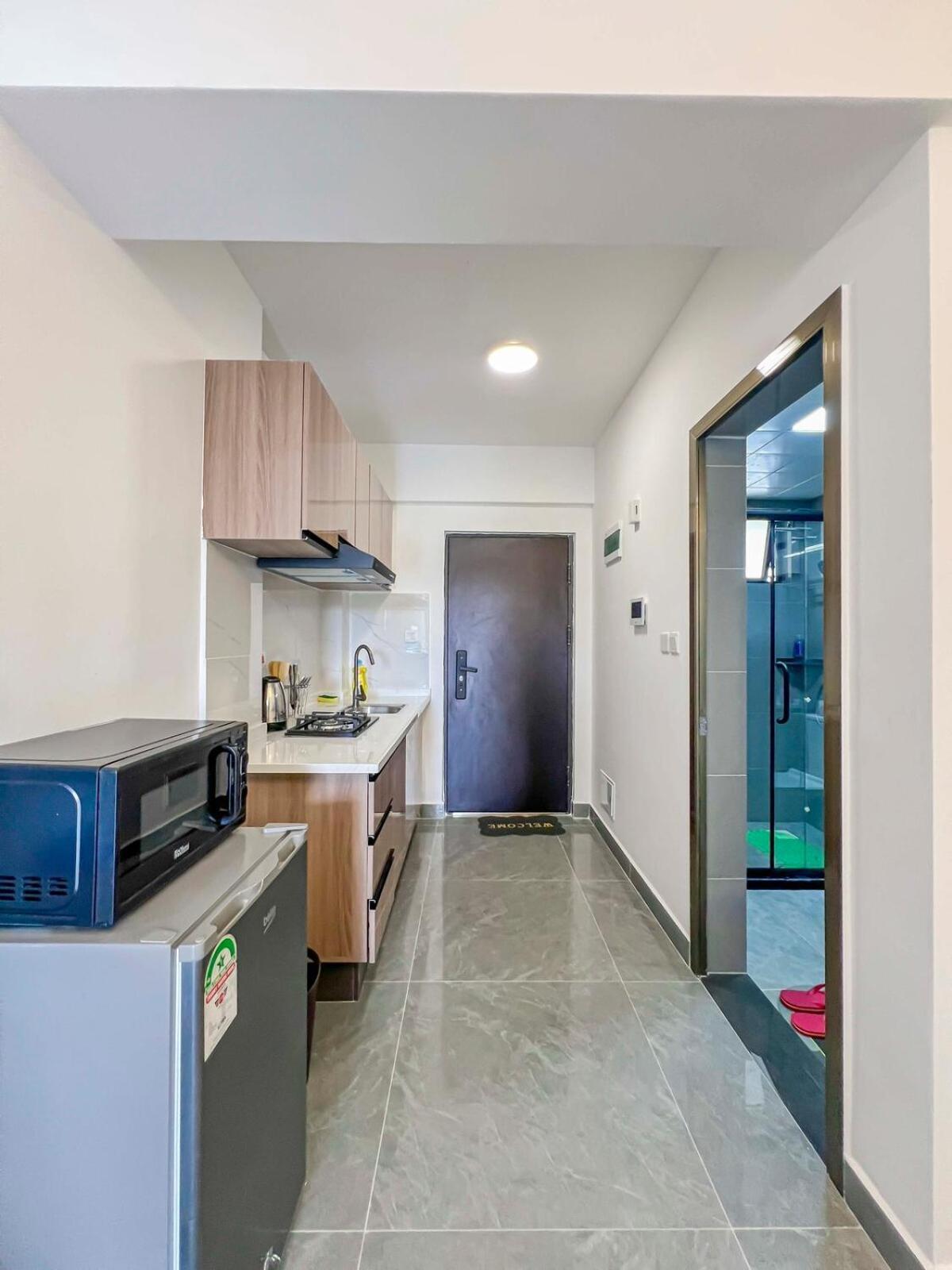 Iconic 1br In Riverside With Views And Gym Apartment *