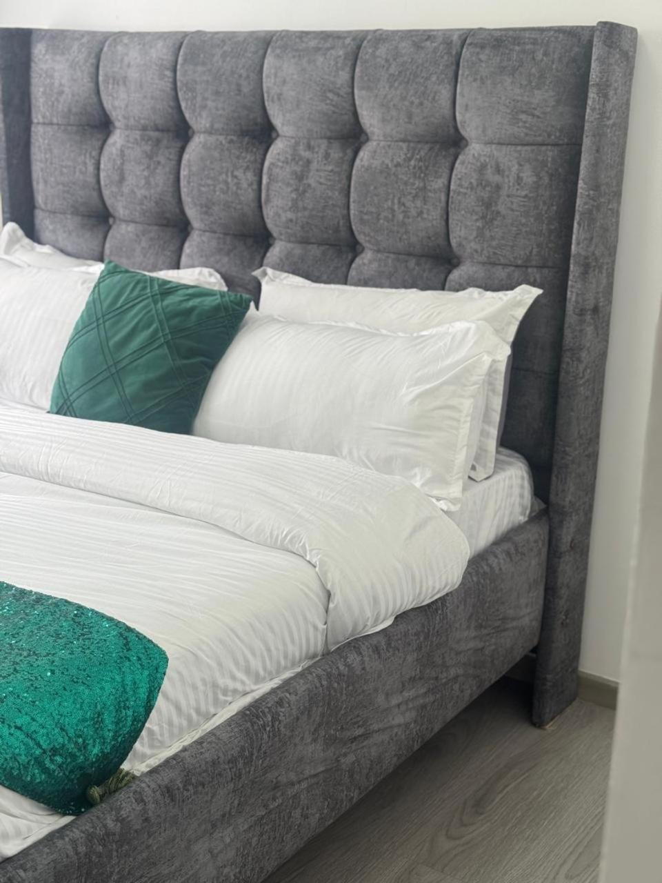 Apartment Charming 2br Haven Near Yaya In Kilimani *