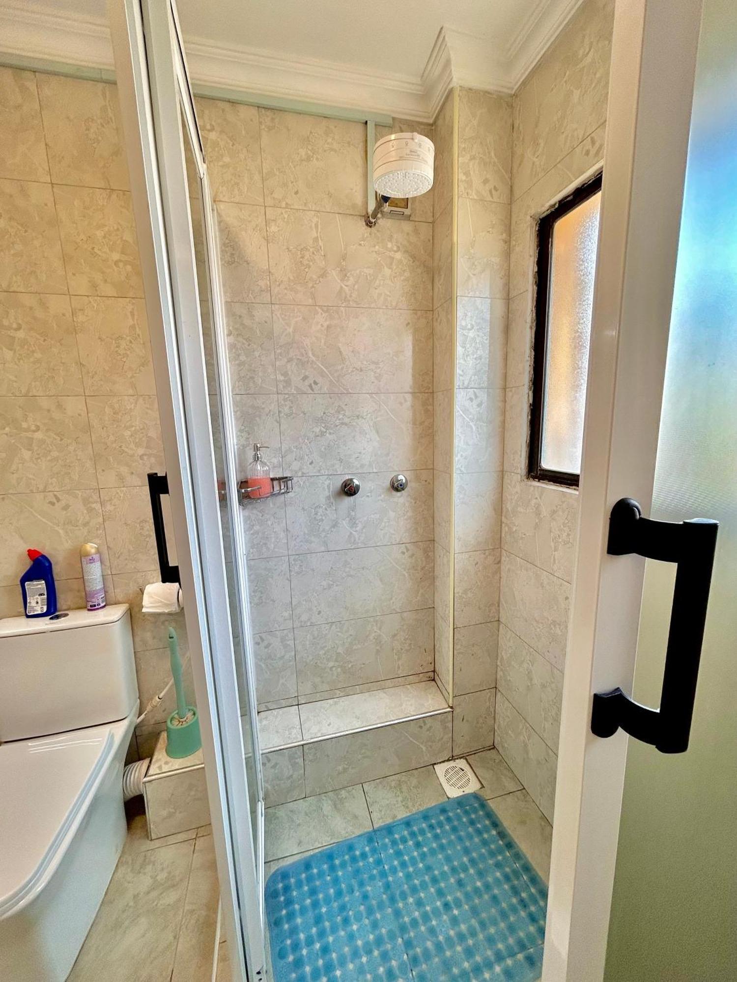 Kb One Bedroom Furnished * Nairobi