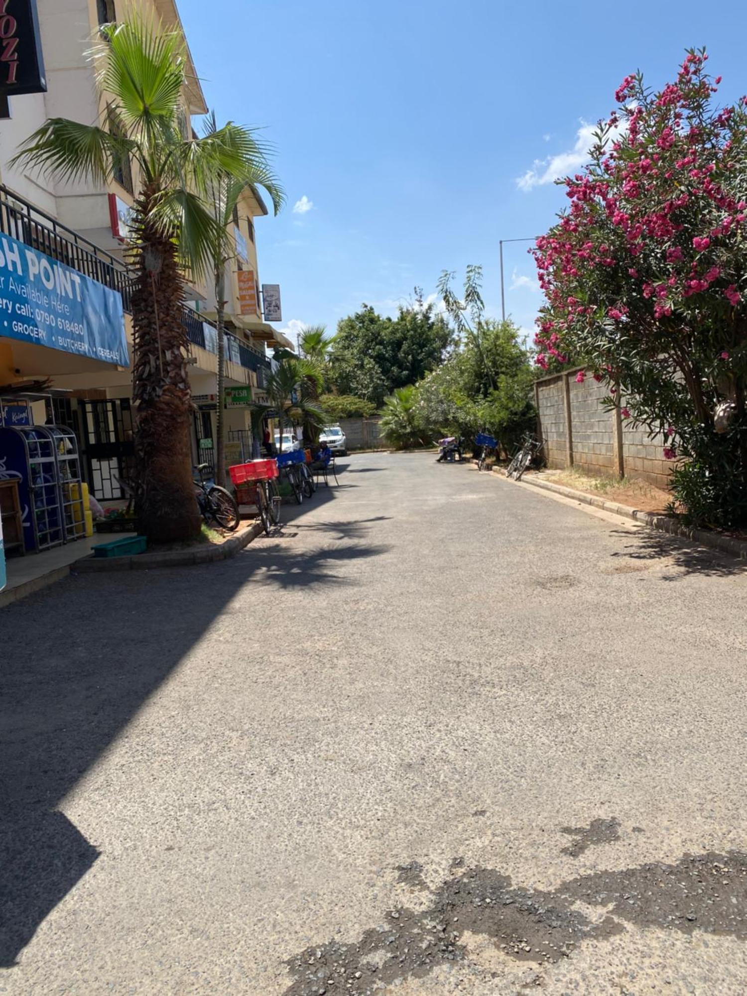 Kb One Bedroom Furnished Apartment *