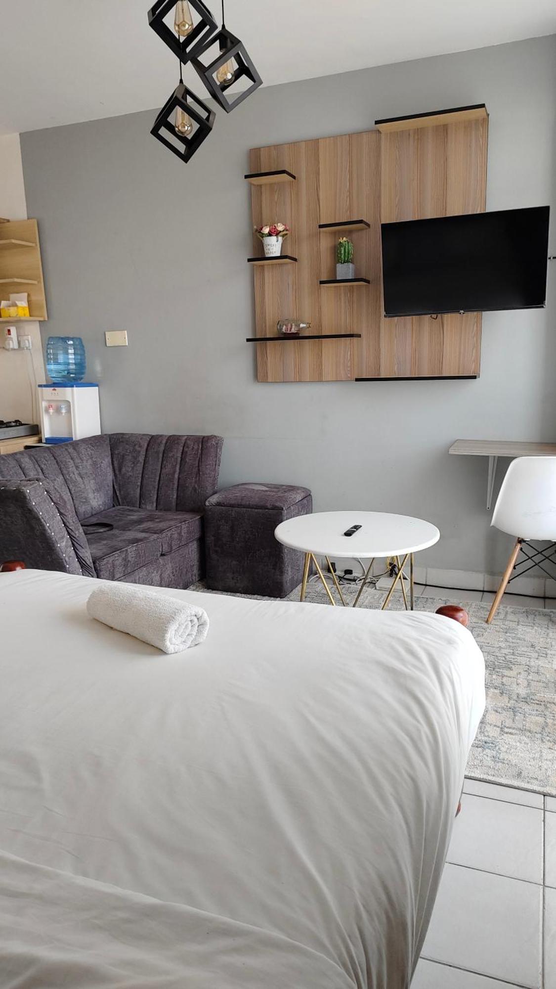 Bed & Breakfast Grey With Free Parking And Wifi