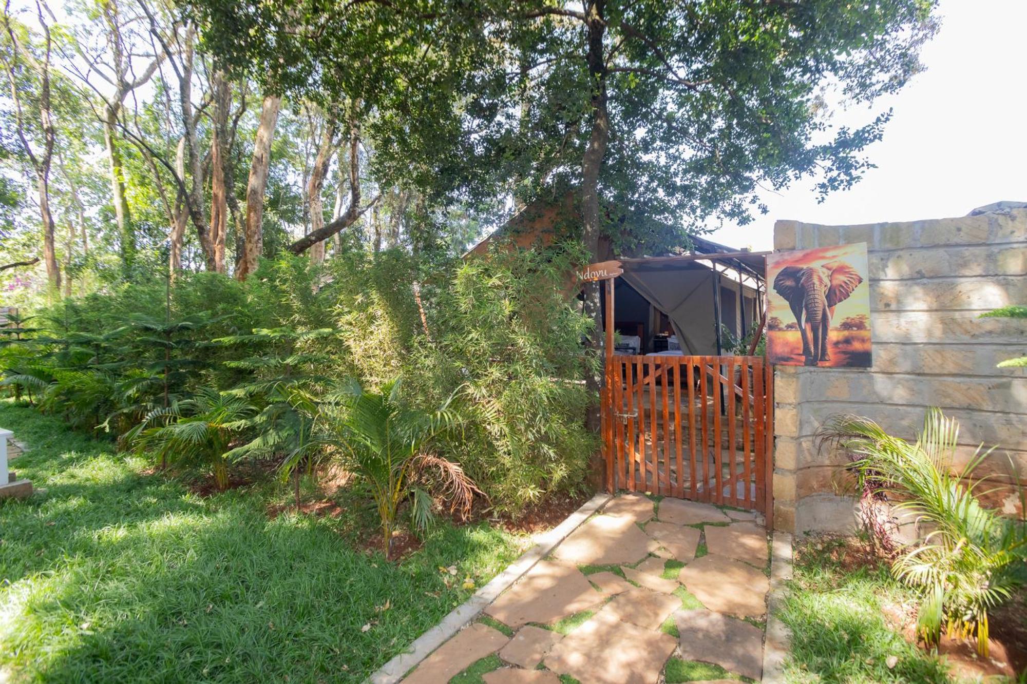 Hotel Kivulini Eco Park Karen 2*