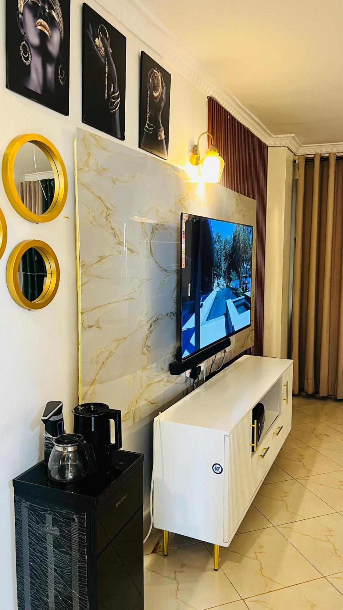 Addy Peeh Nairobi
