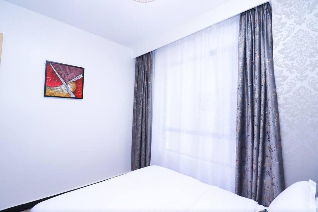 Apartment Cozy And Stylish 2 Bedroom