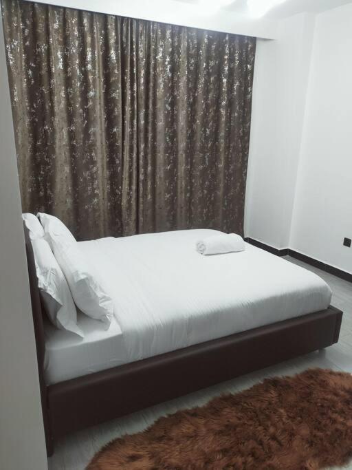 Cozy And Stylish 2 Bedroom *