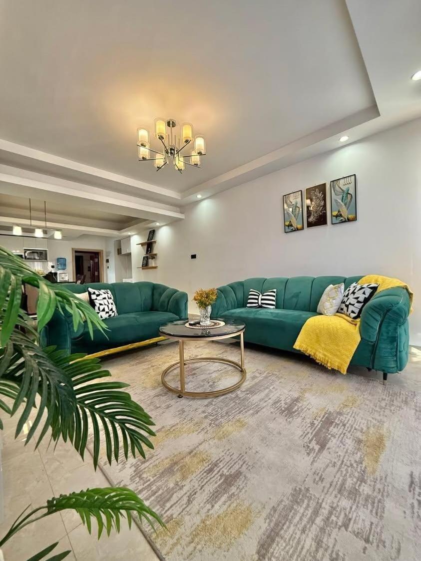 Apartment Urban Oasis