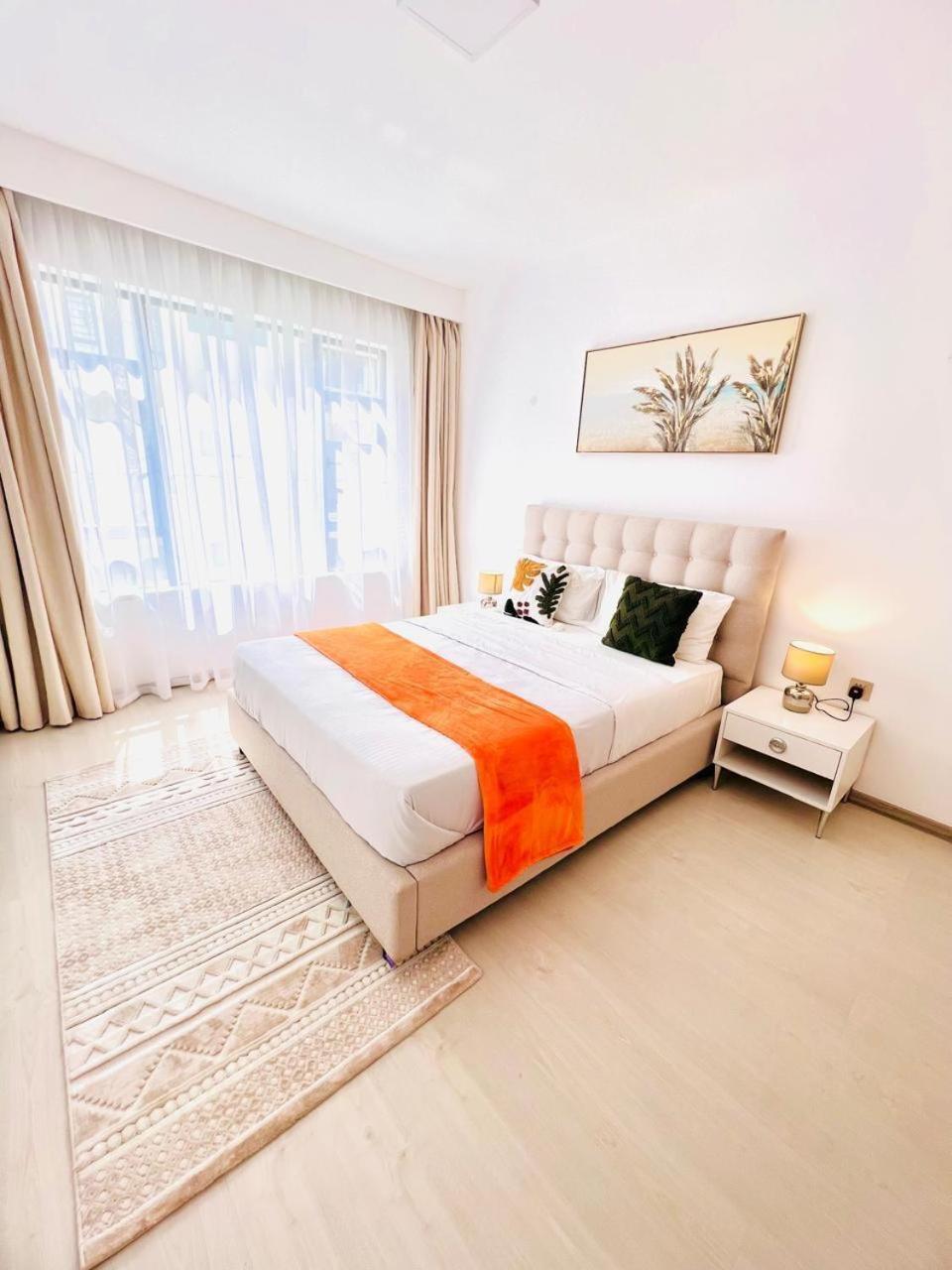 Apartment Elegant Urban Escape Fully Equipped Gym, Ample Parking Space,swimming Pool,children Playing Ground And Amazing Views Nairobi