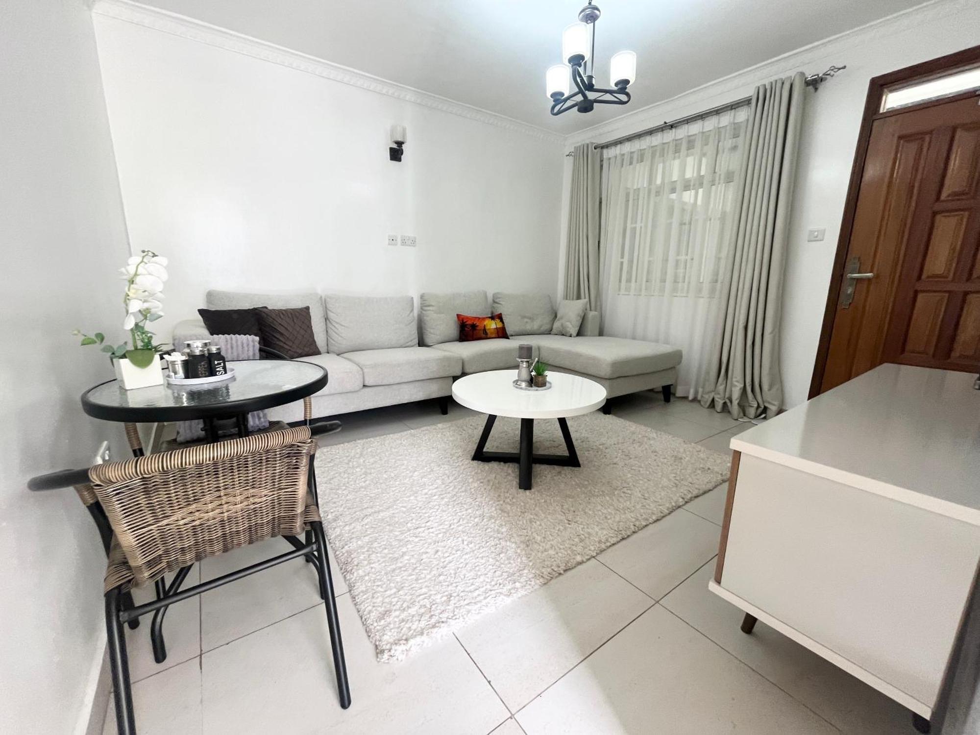 Neema Executive With Balcony Near Prestige Mall Apartment Nairobi