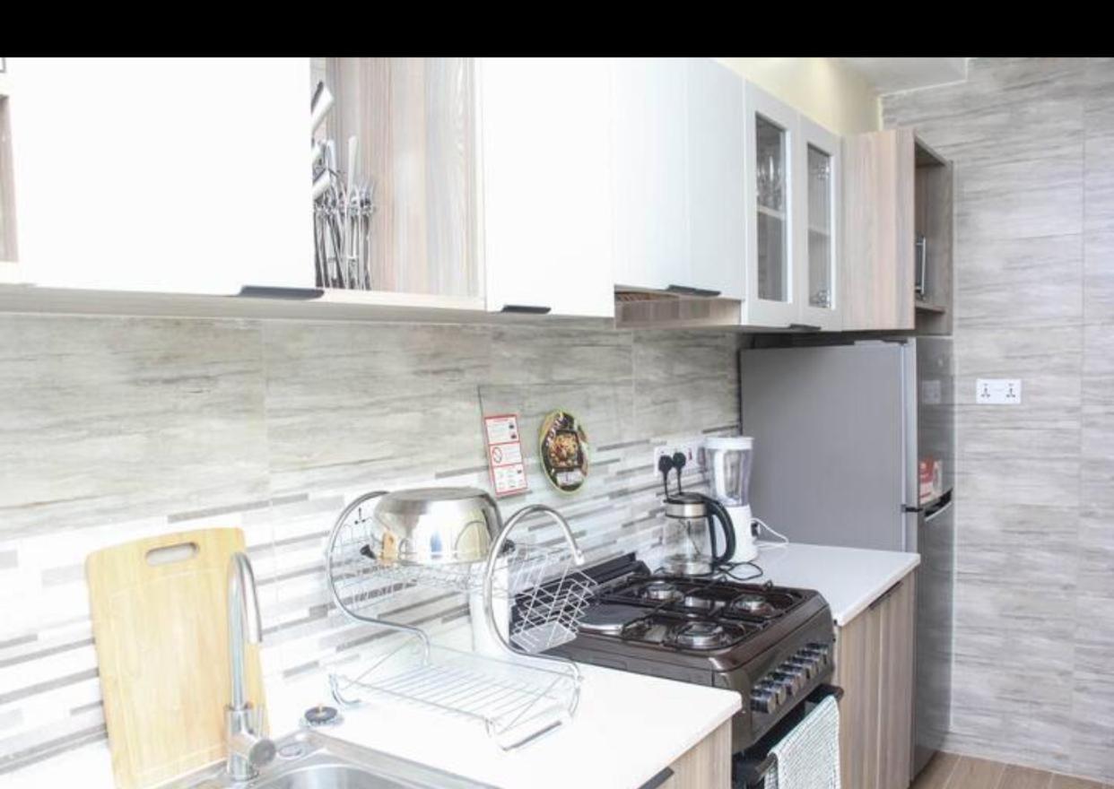 Apartment Serenity Springs Luxury With Private Parking,fully Equipped Gym ,heated Swimming Pool And Proximity To Major Shopping Malls