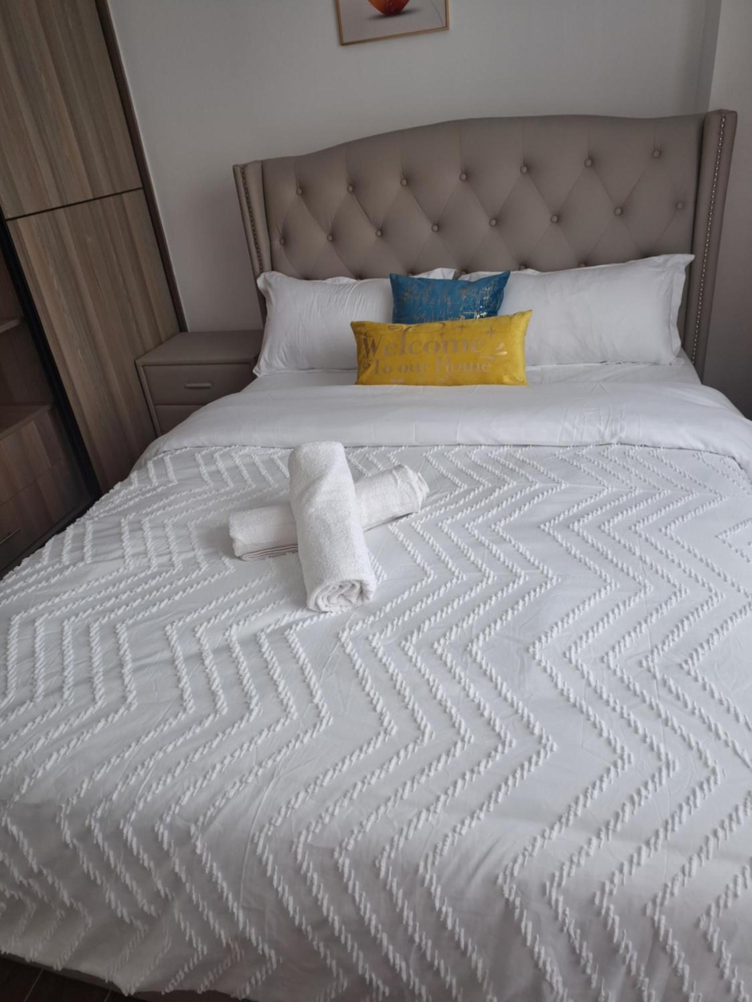 Apartment Kilimani Luxurious 1 Bedroom