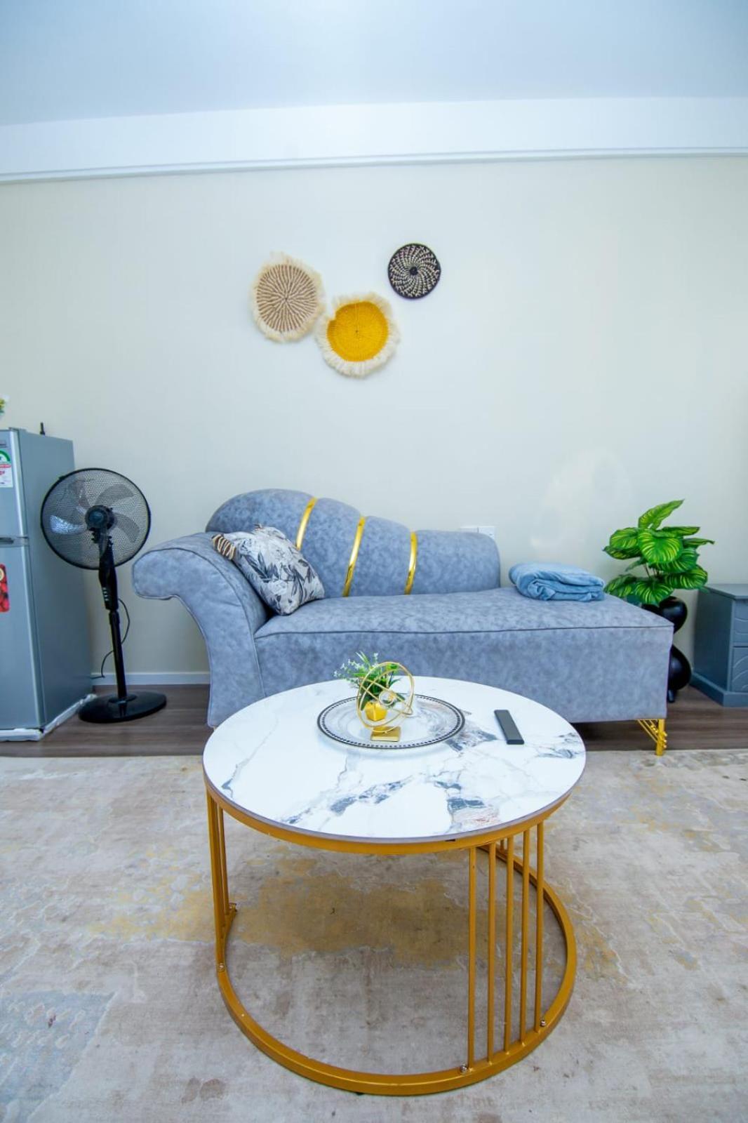 Apartment Sweet Home2 *