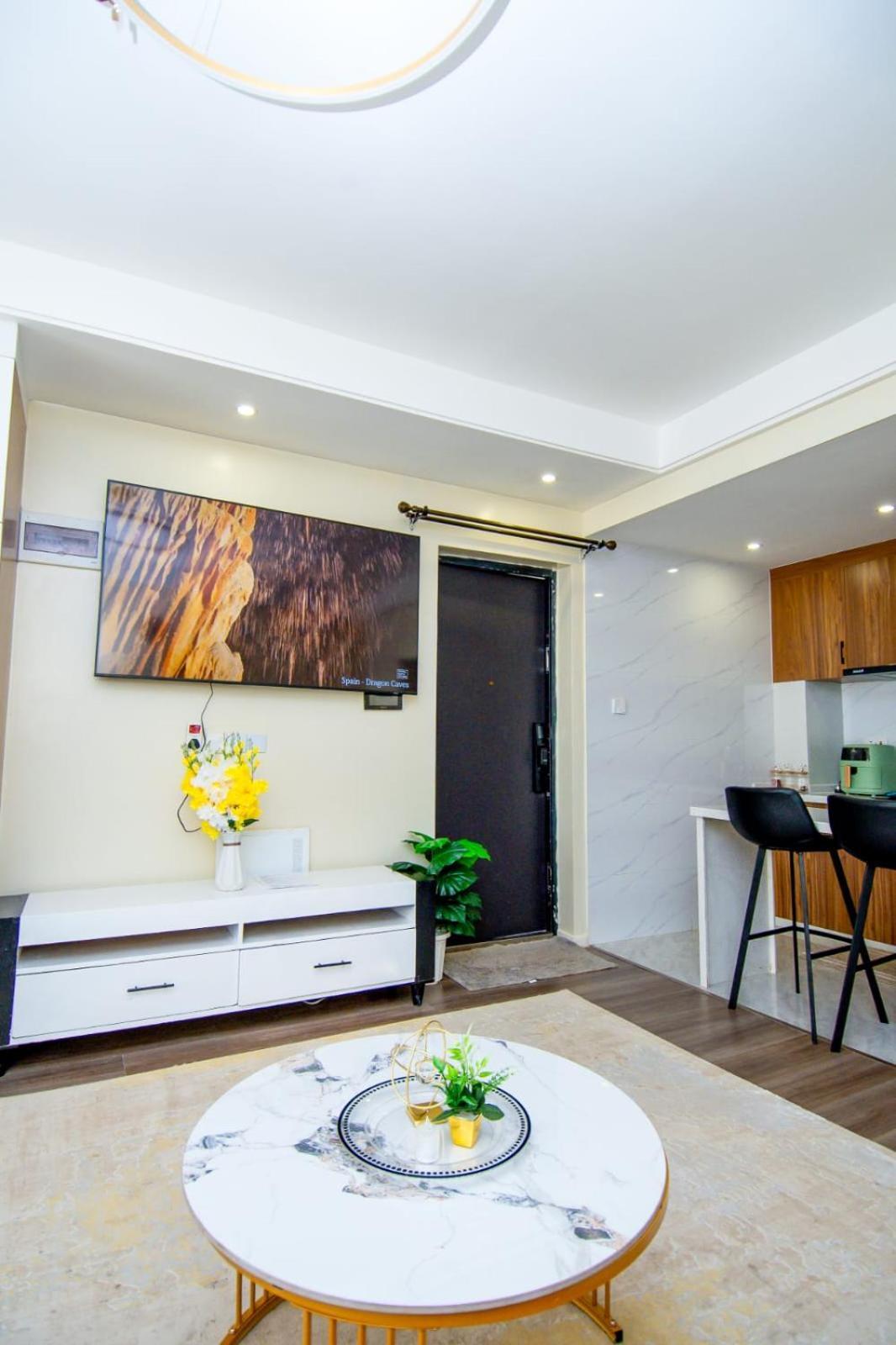 Apartment Sweet Home2 *