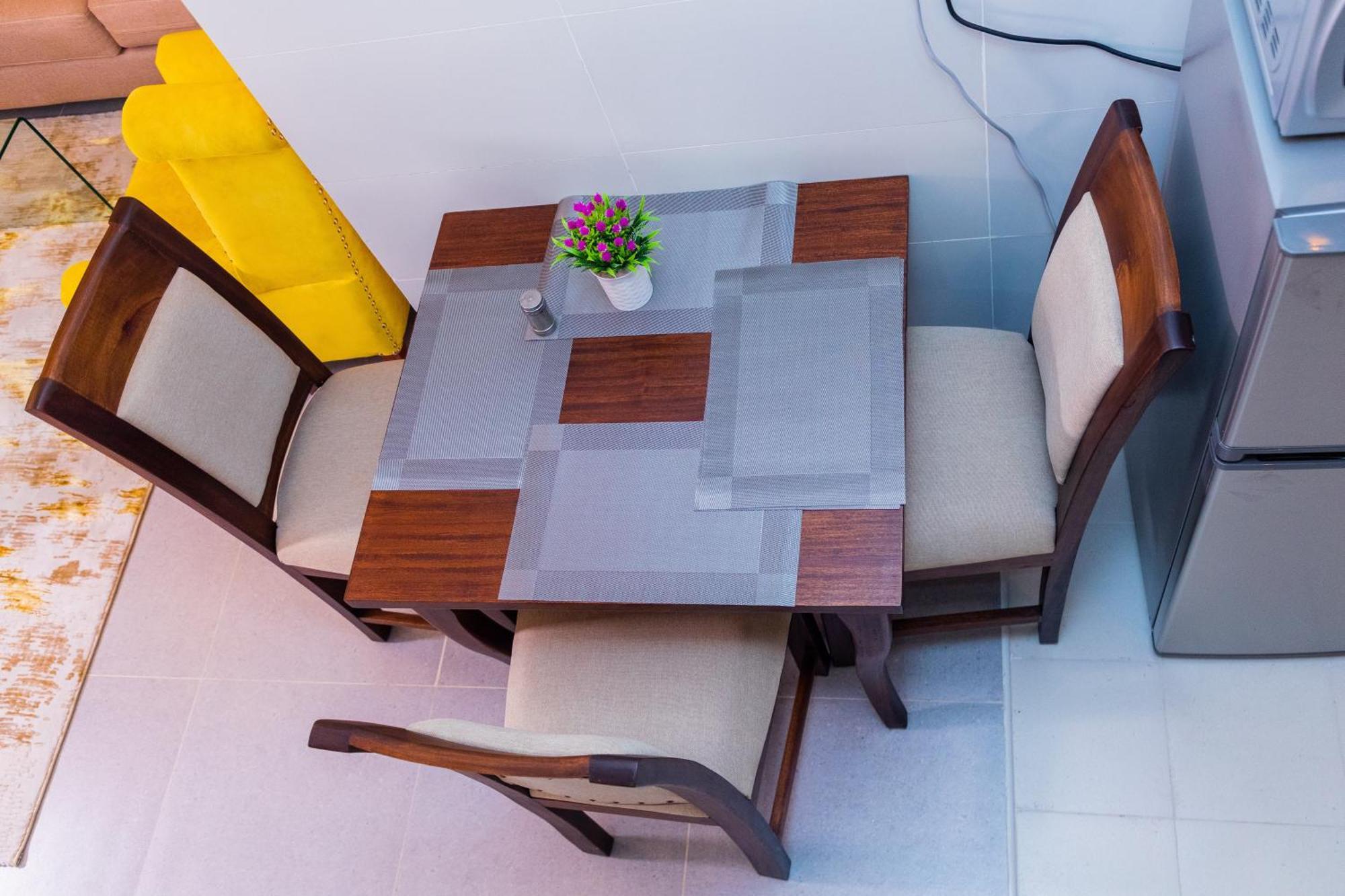 Cosmat Elegant Studio, Kileleshwa Apartment