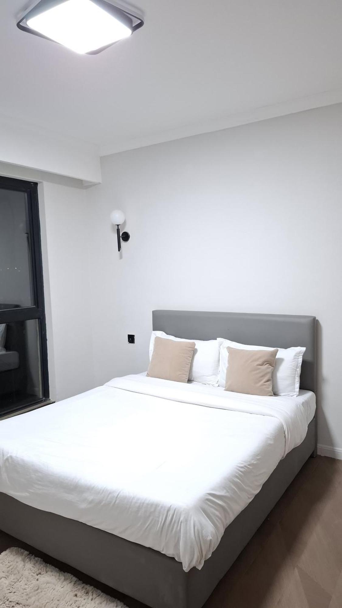 2 Bed Near Airport