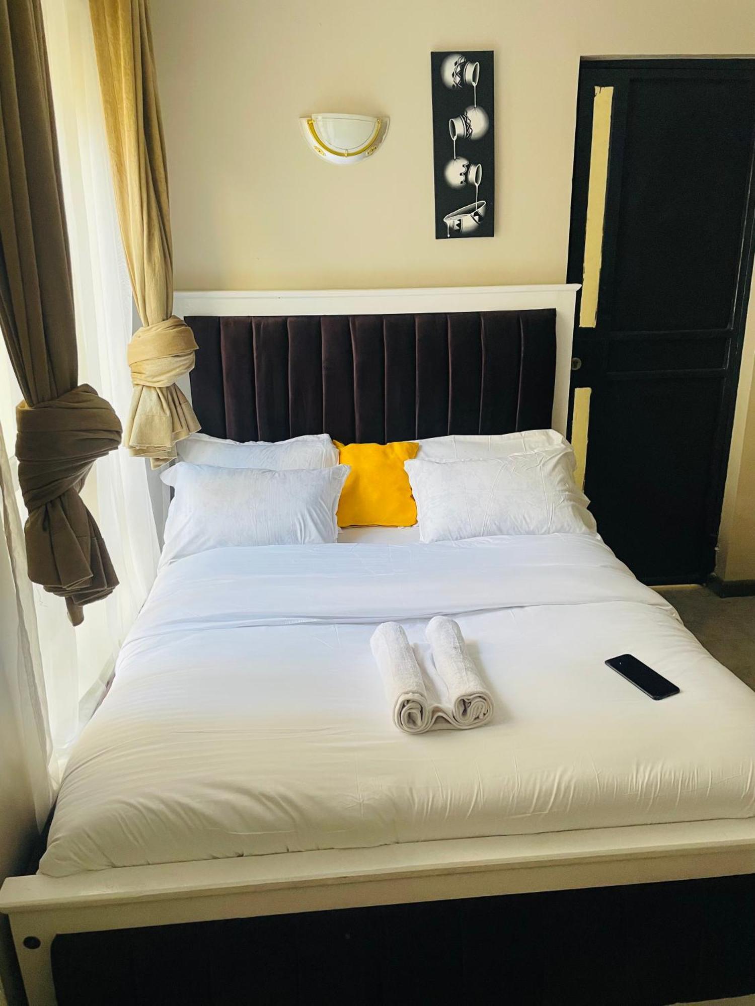 A Modern Affordable Stylish Bedsitter Centrally Located In Apartment Nairobi