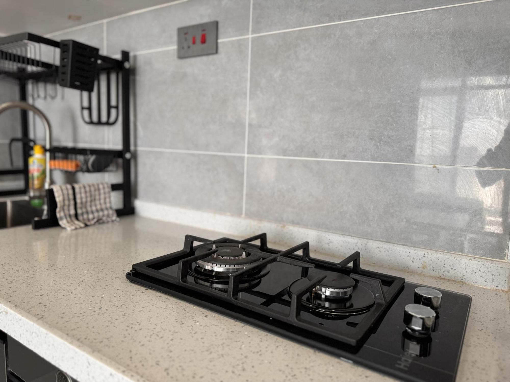 Apartment Luxury 15th-floor 1br With Panoramic & Forest Views *