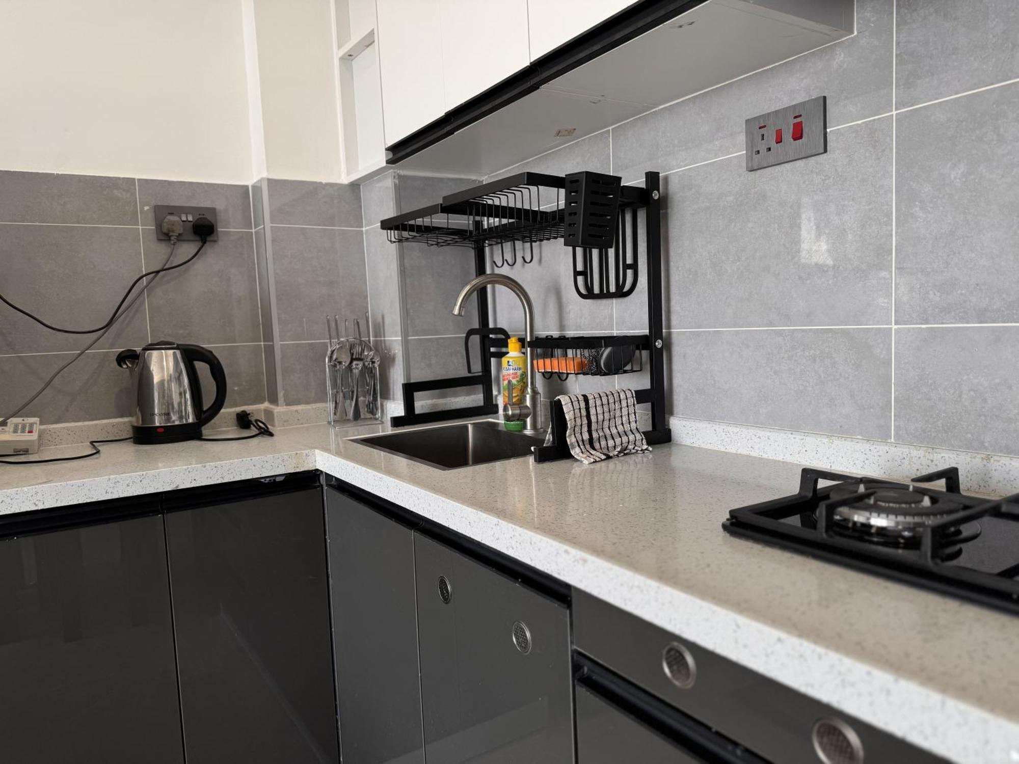 Luxury 15th-floor 1br With Panoramic & Forest Views Nairobi