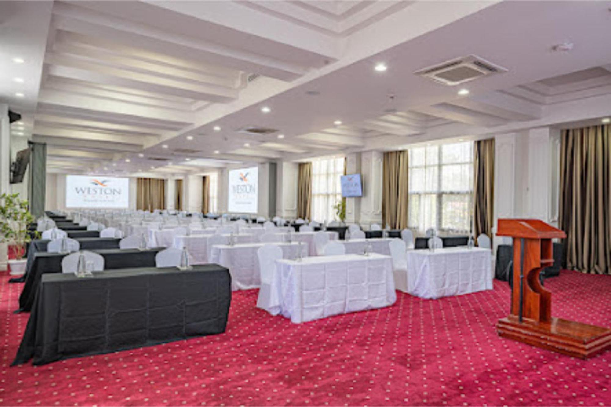 Weston Hotel 4*